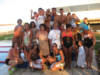 Celia Barriento se destapa como la mejor nadadora de Campofrío